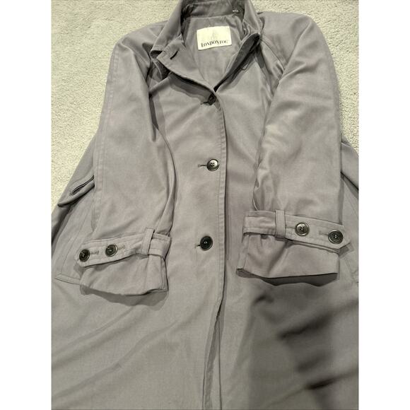London Fog Size 8 Mid Length Grey Trench Coat W/Buttons. Lightweight Stylish! - Picture 3 of 7